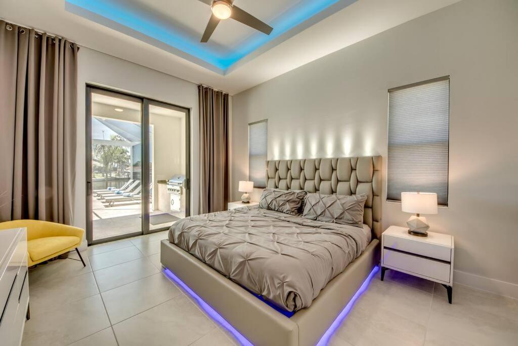 Villa Sensation By Coralvilla - New,Modern With Pool Cape Coral Luaran gambar